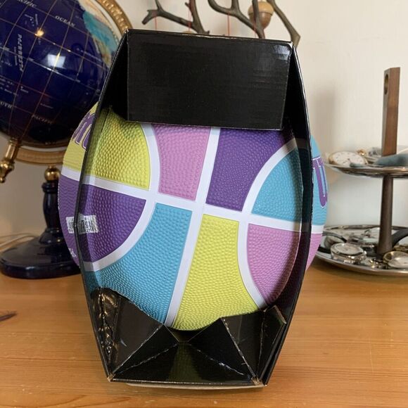 Wilson Caitlin Clark Inspire WNBA Basketball Sz 6 Rookie Of The Year Pink Purple - Picture 2 of 5